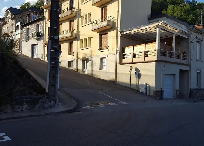 Le Stulledio Tt Confort Et Tres Bien Situe A Deux Pas Du Centre Ville