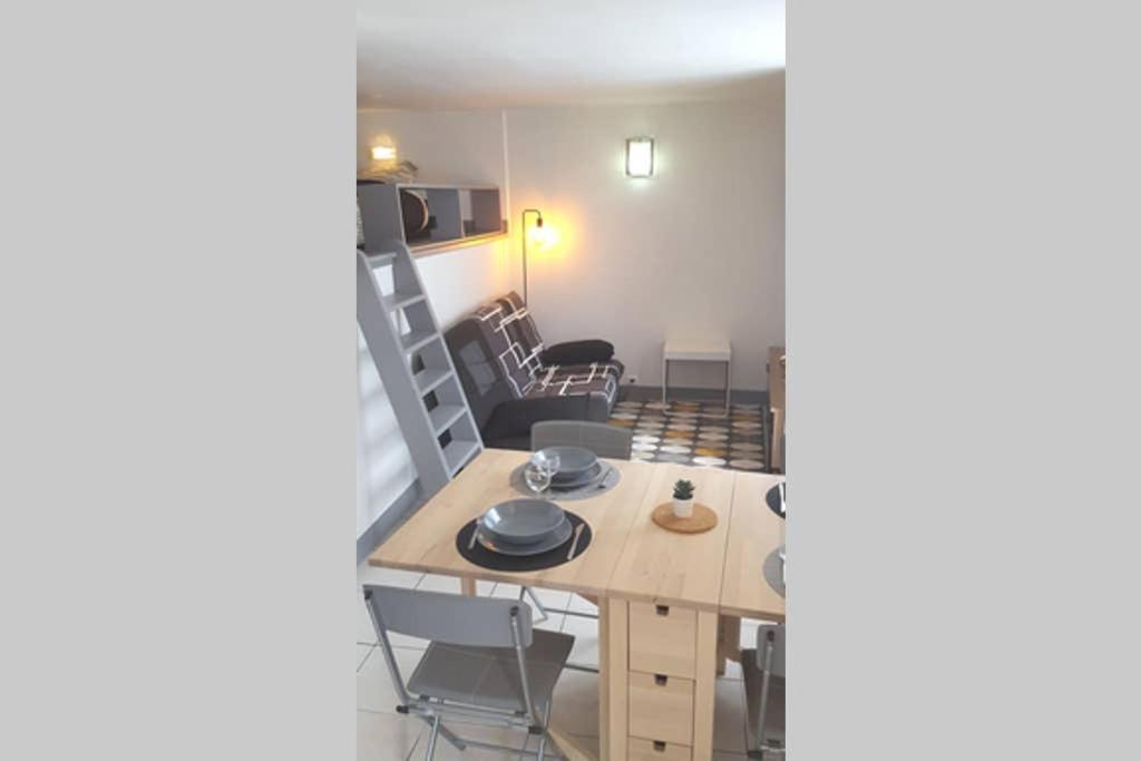 Le Stulledio Tt Confort Et Tres Bien Situe A Deux Pas Du Centre Apartment Tulle